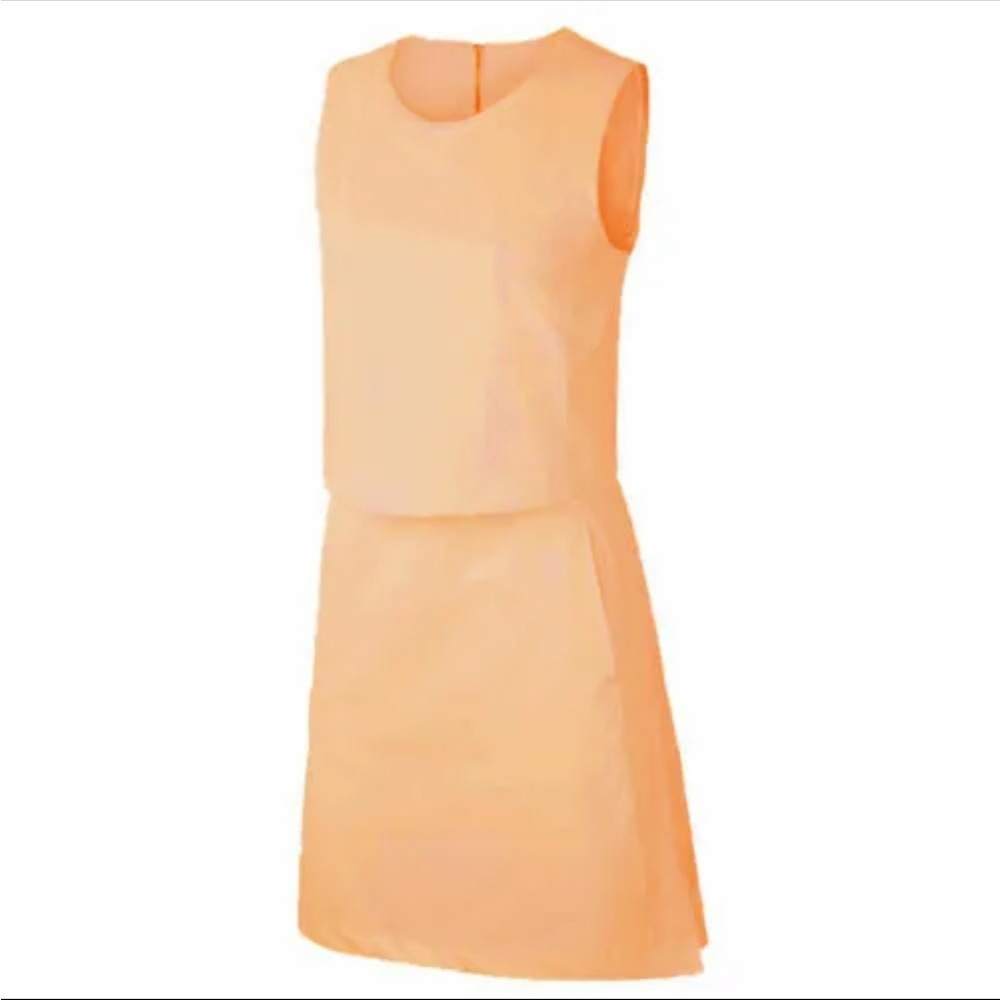 Nike dri-fit golf dress size small.